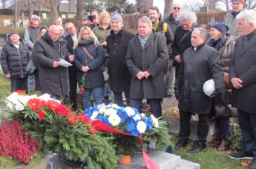 Wödmasta Ernst Happel zum 100er von Prominenten geehrt