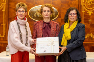 Mehr Job-Chancen für Frauen 50+: Forderungspaket an Regierung