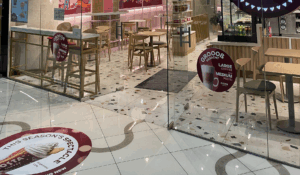 Alarm in Wien-Mitte: Wasser in der Mall, Geschäfte gesperrt!