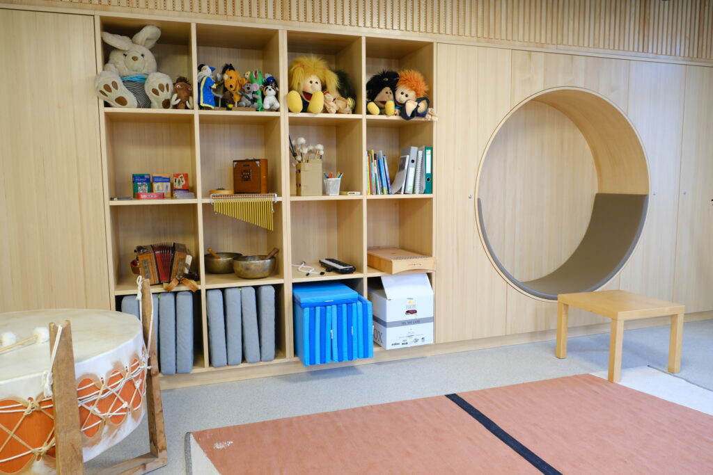 Der Innenbereich des neuen Ambulatoriums (Bild: Oskar Bischof).