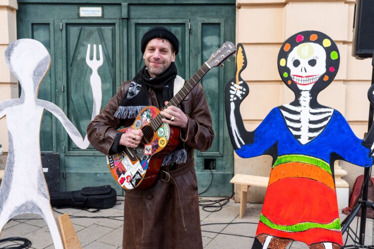 Kultur für alle, oida: Voodoo Jürgens unterstützt Kulturpass