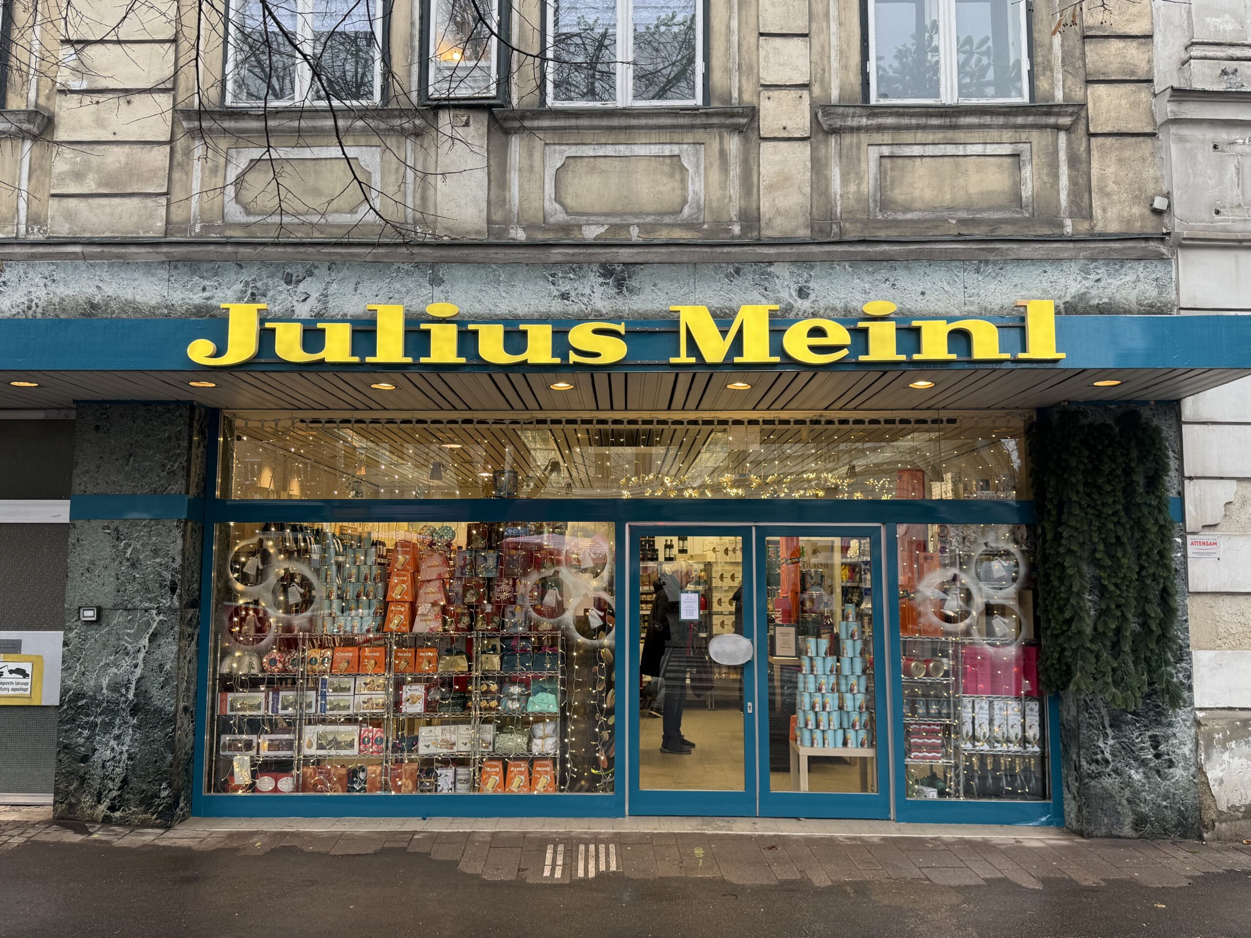 Julius Meinl: Neuer Weihnachts-Pop-up in der Landstraße