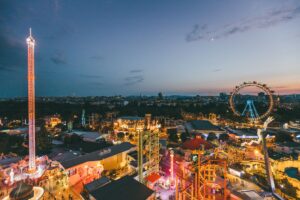 Fest(e) feiern: Riesenspaß für Familien im Wurstelprater!