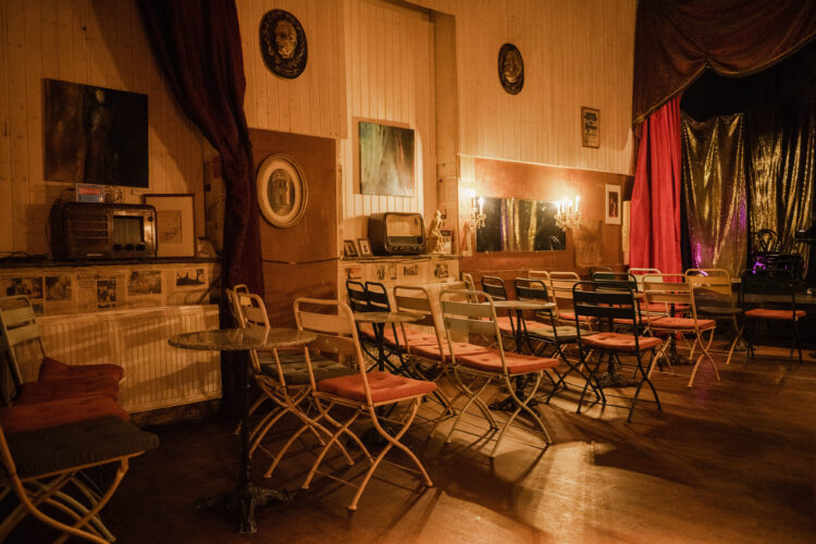 LEO – Letztes Erfreuliches Operntheater