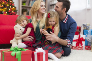 Hoch im Kurs auf der Geschenkeeinkaufsliste: Spielzeug für die Kinder. © Freepik.com