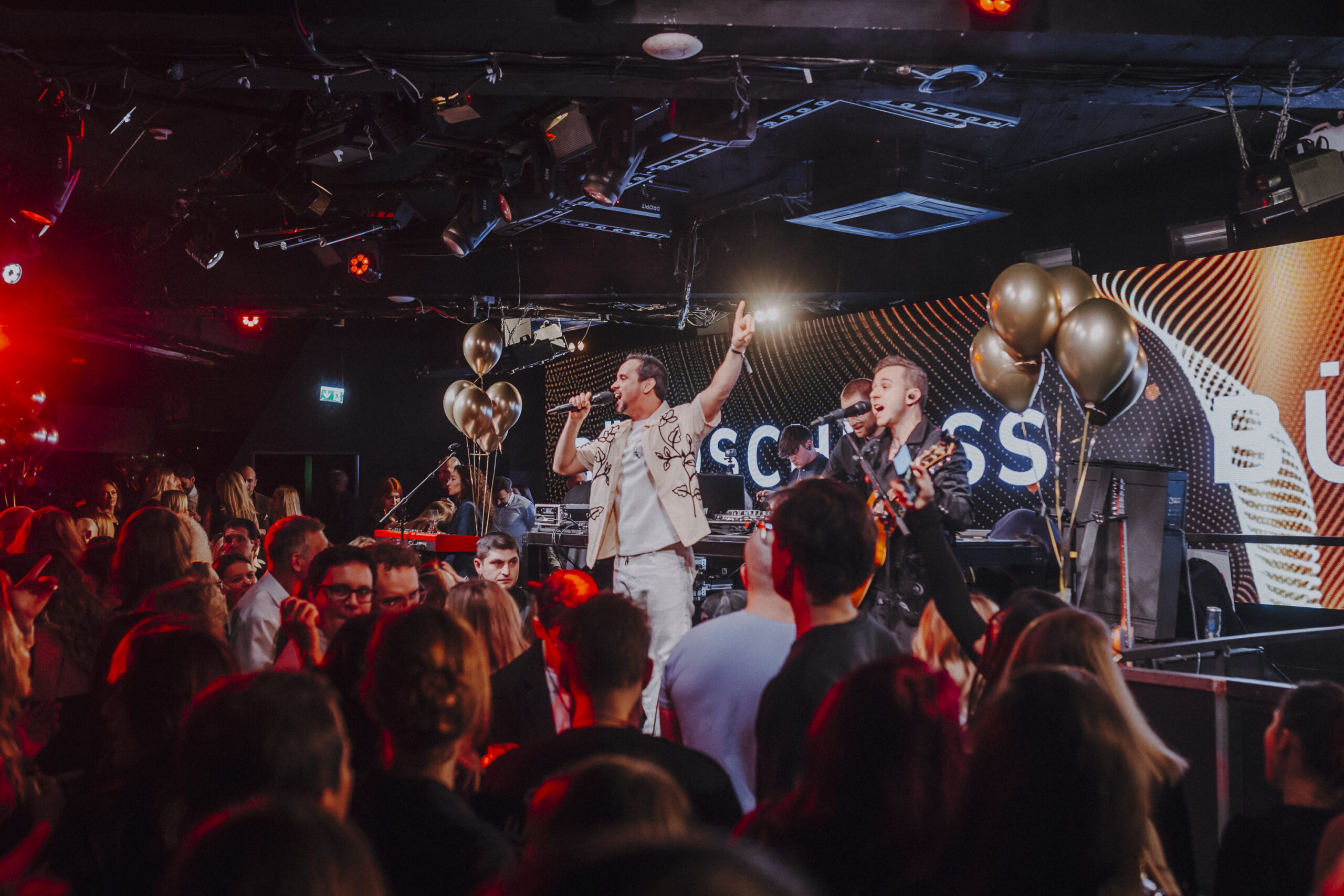 13 Jahre BÜROSCHLUSS: Wiens Afterwork feiert Jubiläum