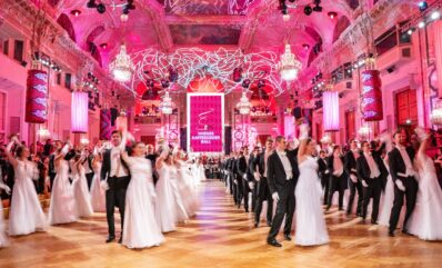 67. Kaffeesiederball: Hofburg wurde größtes Cafe der Welt