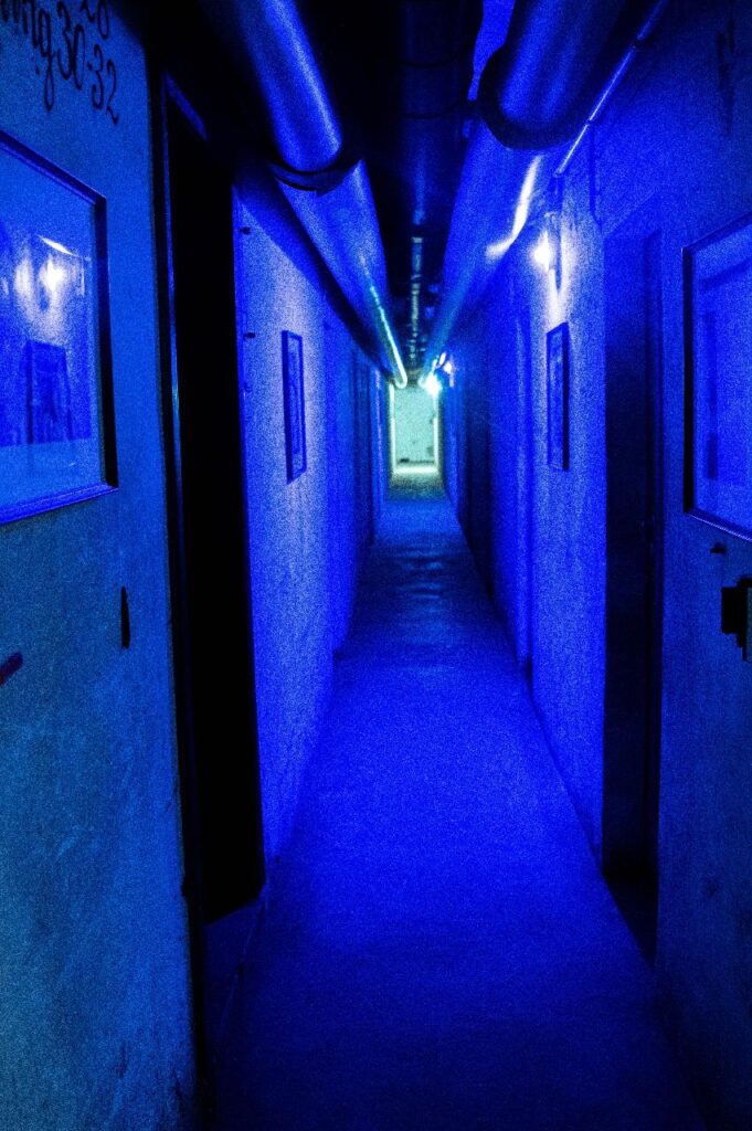 Spektakuläre Bunker-Welt (Bild: Lukas Arnold).