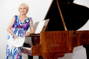 Kammersängerin Ildiko Raimondi bezaubert das Publikum beim Festkonzert. © Nadja Meister