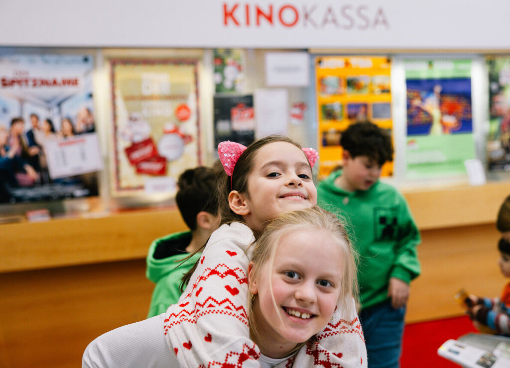 Ab ins Cinemagic-Kino mit der "Bestie" - gibt es etwas Schönerers? © WienXtra/Aleksandra Kawka