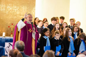 Delegat Nikolaus Krasa zelebrierte die Messe. © Erzdiözese Wien/Schönlaub