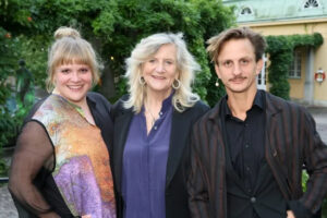 Polly-Adler-Krimi im Rabenhof: Lesung mit Burg-Stars