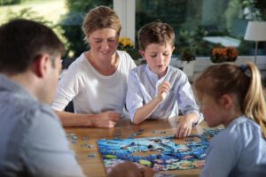 Puzzletag: Ravensburger präsentiert neue XL-Familienpuzzles