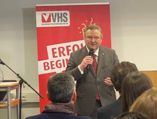 Neue VHS am Sophienpark öffnet ganztägig die Türen