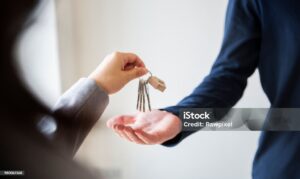 Viele erfahren bei der Wohnungsvergabe Diskriminierung – in Margareten wird darüber gesprochen!