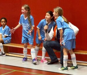 Natürlich gab es von der Seitenlinie ordentliche Anfeuerungs-Rufe! © BV 11