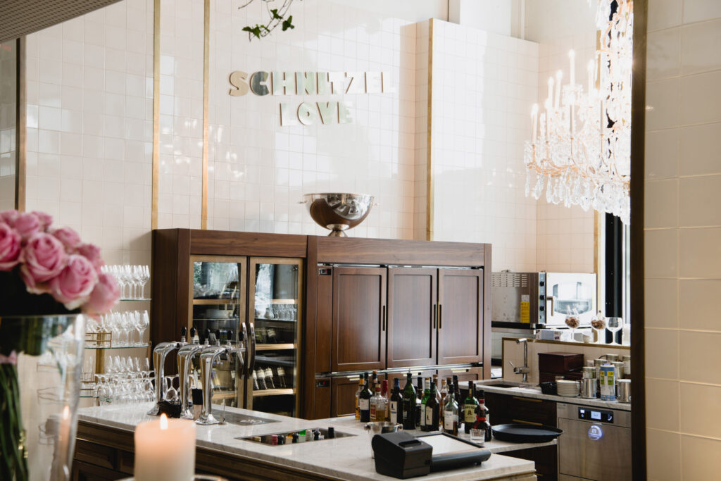 Die Liebe gilt hier eindeutig dem Schnitzel. © Florian Weitzer Hotels & Restaurants/Grand Ferdinand