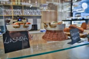 Exklusive Zutaten vom eigenen Hof in Bracoli, handgemachte Pasta und Dolci und kreatives "Pizza LAB". © Andreas Lepsi/Robin Consult