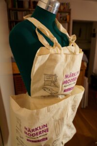 Schürze aus Taschen