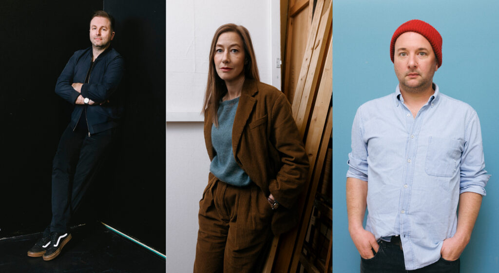 Unter der Leitung von Jan Philipp Gloger (l.) überzeugen Johanna Wokalek (M.) und Tjark Bernau (r.) in der Rolle des Paares am Ehe-Abgrund. © © Marcella Ruiz Cruz