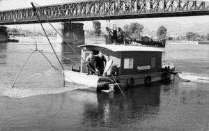 Daubelfischer auf der Donau, undatiert. © Bezirksmuseum Floridsdorf