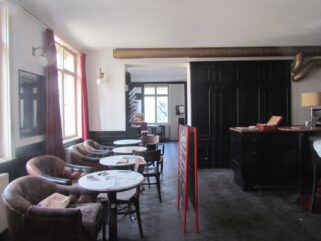 Café Mocca im Bahnhof Gersthof steht vor seinem Comeback