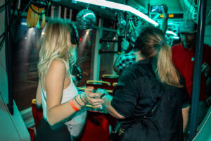 Disco auf Schiene: Party-Bim ist am Ring unterwegs