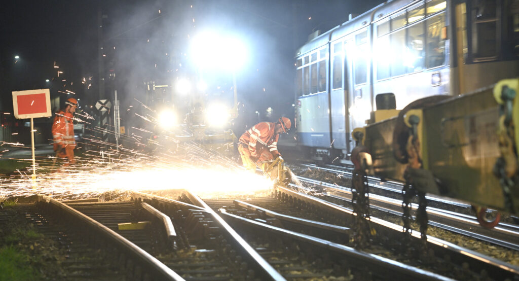 Sanierungsarbeiten an der Badner Bahn. © WLB/Zinner