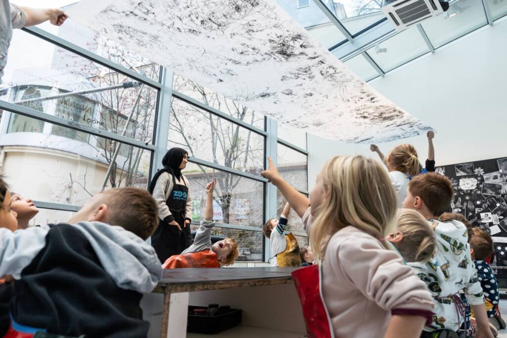 SCHWARZ WEISS Atelier © ZOOM Kindermuseum/Paul Pibernig