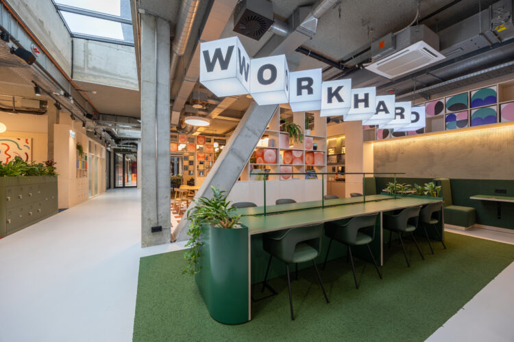The Social Hub Wien: Nachhaltiges Co-Working beim Riesenrad