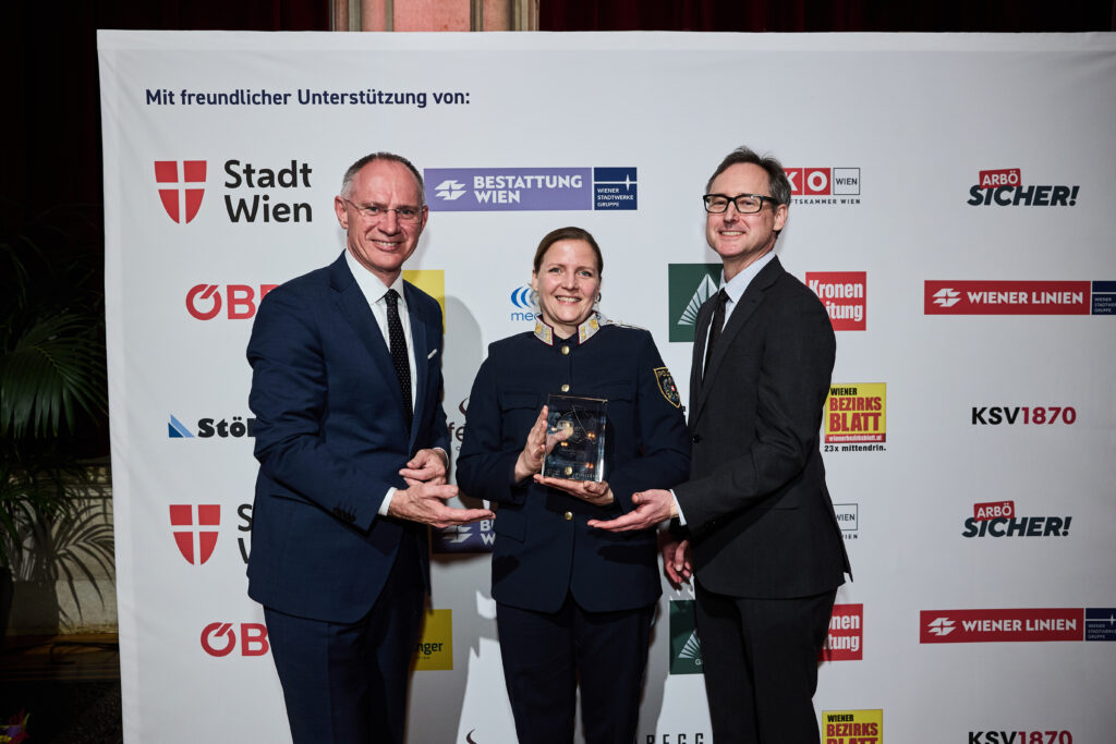 Polizist des Jahres: Kontrollinspektorin Julia Leber powered by Kronen Zeitung