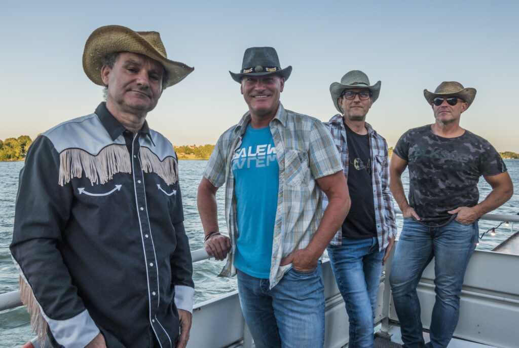 Die Western Cowboys sorgen bei der „Country Western Cruise“ am 20. März für Stimmung. © PR-Foto