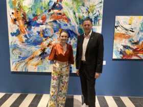 Lebensfreude in Farbe: Pop-up Galerie eröffnet im HUMA ELEVEN