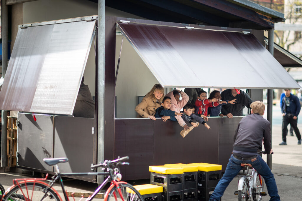 Auch der Spaß kommt in der Grätzlbox nicht zu kurz (Bild: Michael Mazohl).