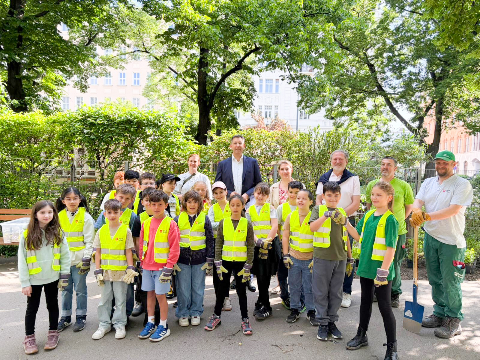 Innere Stadt: Der Rudolfspark blüht jetzt richtig auf