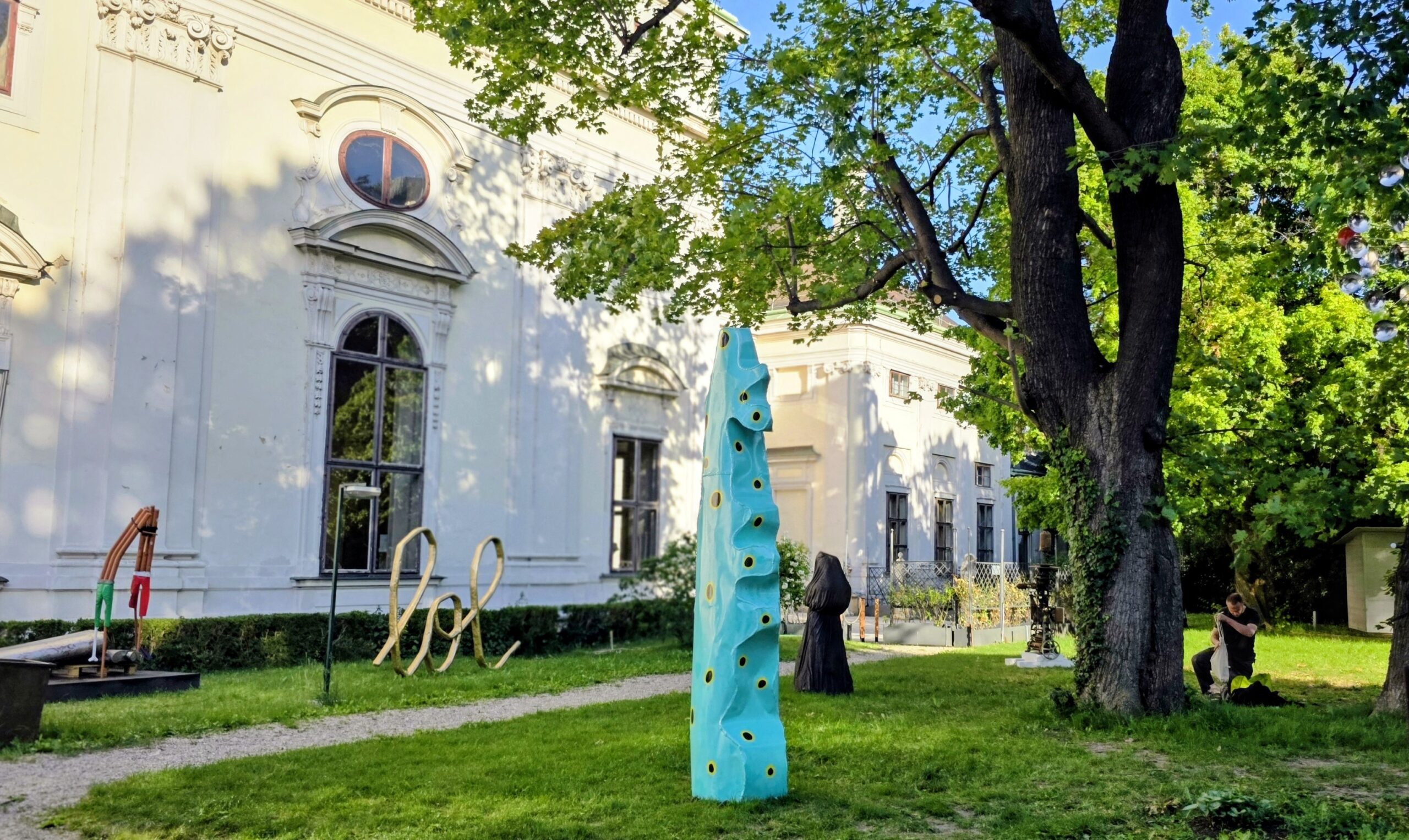 Kunst bis Street-Food: PALAIS FREILUFT belebt den Sommer