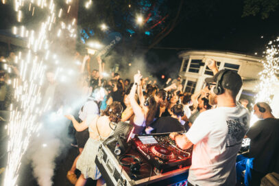 Silent Disco Beach Tour: Wien tanzt mit Kopfhörern