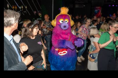 Klub66 feiert ESC-Nacht im U4 mit Maskottchen Auri
