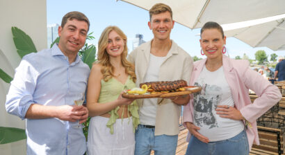 Strandcafé feiert 105 Jahre mit Promis und Kult-Ripperln