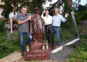 Neue Falco-Weine und Skulpturenpark in Gars eröffnet