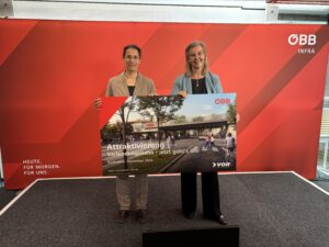ÖBB-Infrastruktur-Vorständin Judith Engel (l.) und Karin Zipperer (VOR) © Berger
