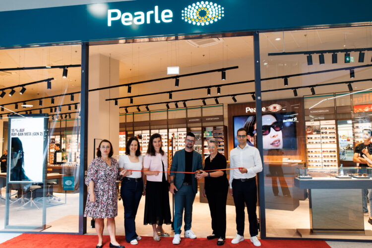 Pearle eröffnet modernisierte Filiale im Stadion Center