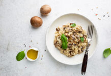 Kochen für Ottakring: Kostenloses Mittagessen für Nachbarn Pilz-Risotto