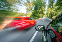 Polizei stoppt Raser – „Ich bin ein absoluter Rennchampion!“