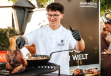 Grillen am Kanal: Sommer-Genuss direkt am Wasser Entspanntes Sommerfeeling mit hochwertigem Grillgenuss © Philipp Lipiarski