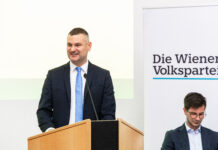 Penzing: Geschlossen und gestärkt nach Umbau VP-Penzing-Chef Andreas Eisenbock ist mit dem Umbau zufrieden (Bild: Paola Komanek).