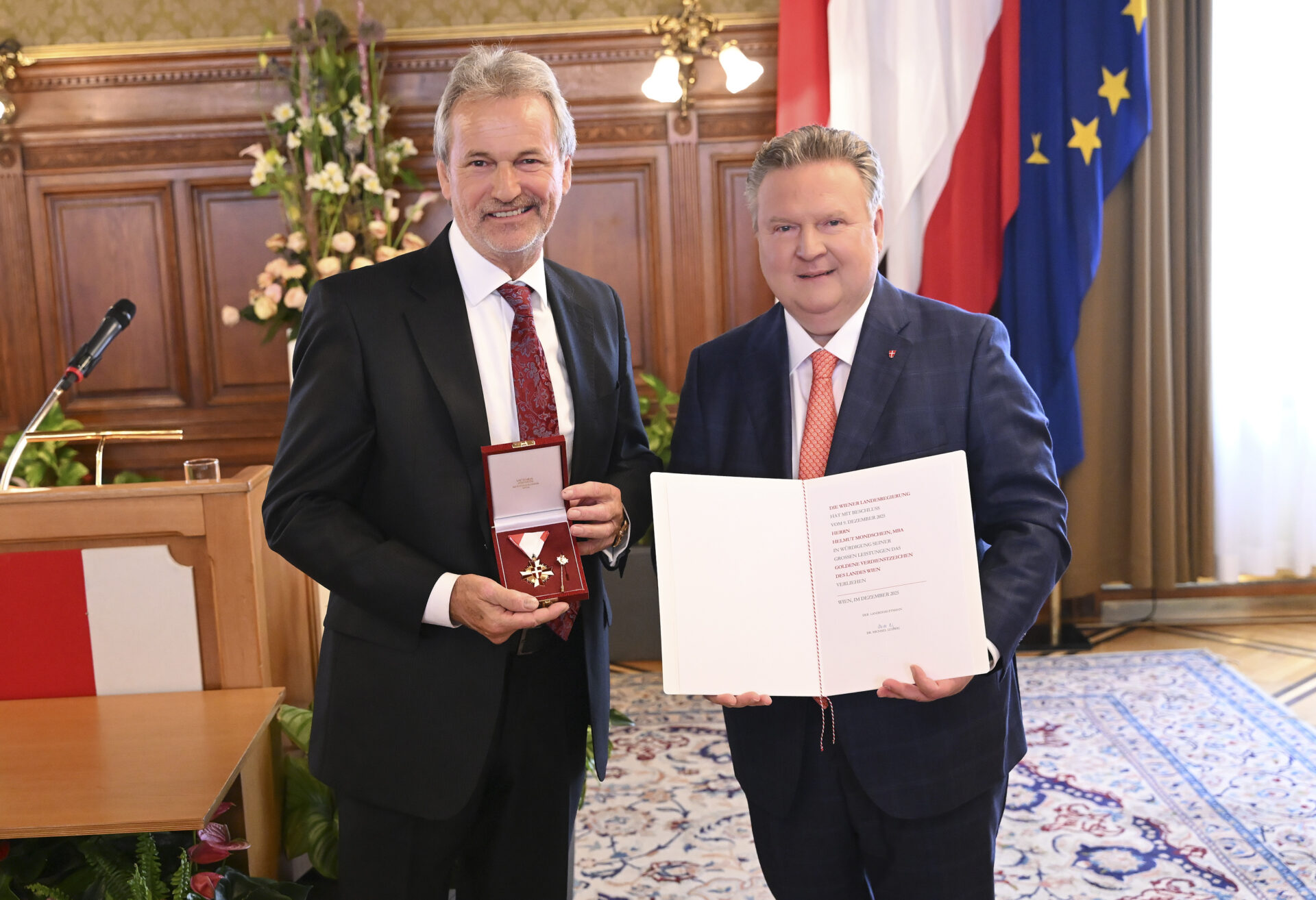 Johann Klein und Bürgermeister Michael Ludwig