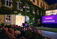 Film-Klassiker im Liegestuhl unter den Sternen Das Möbelmuseum lockt zum Genuss unter den Sternen (Bild: SKB).