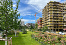 Erster Teil des Bert-Brecht-Parks in der Landstraße eröffnet Der Bert-Brecht-Park bietet für Groß und Klein unterschiedliche Bereiche © Daniel Hinterramskogler