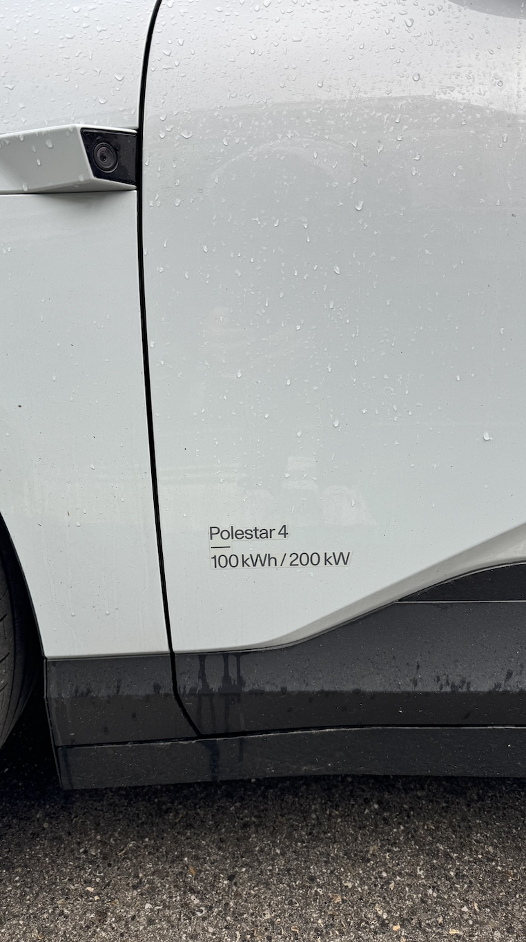 Polestar 4